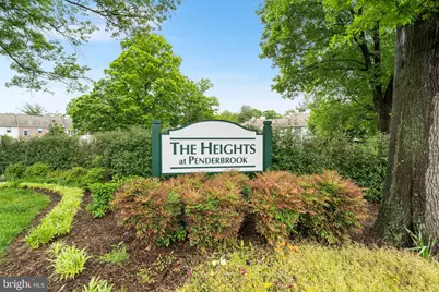 12109 Green Ledge Court #301, Fairfax, VA 22033 - Photo 5