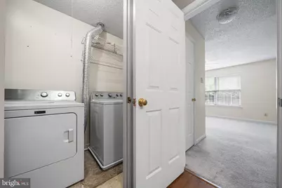 12109 Green Ledge Court #301, Fairfax, VA 22033 - Photo 21