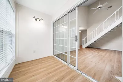 12109 Green Ledge Court #301, Fairfax, VA 22033 - Photo 15