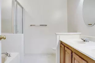 11793 Great Owl Cir, Reston, VA 20194 - Photo 15