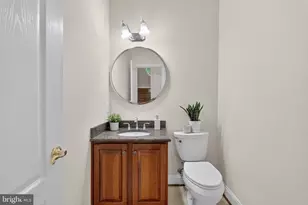 1084 Mill Field Ct, Great Falls, VA 22066 - Photo 51