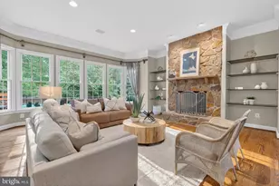 1084 Mill Field Ct, Great Falls, VA 22066 - Photo 11