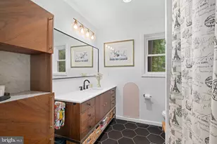 6354 Lyric Ln, Falls Church, VA 22044 - Photo 31