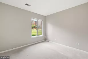 2822 Lee Oaks Pl, Falls Church, VA 22046 - Photo 13