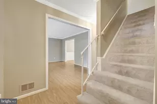 4750 Carterwood Dr, Fairfax, VA 22032 - Photo 7