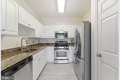 1720 Lake Shore Crest Drive #36, Reston, VA 20190 - Photo 9