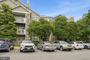 1720 Lake Shore Crest Dr, Reston, VA 20190 - Photo 5