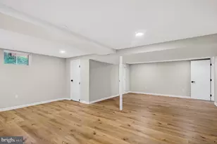 6538 Oakwood Dr, Falls Church, VA 22041 - Photo 35