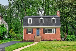 6538 Oakwood Dr, Falls Church, VA 22041 - Photo 1