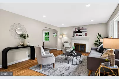 6538 Oakwood Drive, Falls Church, VA 22041 - Photo 3