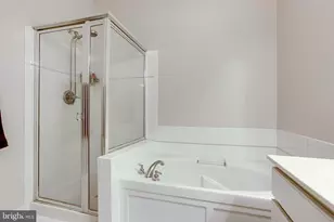 12190 Abington Hall Pl, Reston, VA 20190 - Photo 17