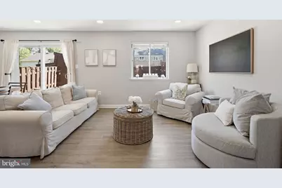 9635 Lindenbrook Street, Fairfax, VA 22031 - Photo 5