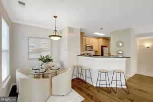 13086 Marcey Creek Rd, Herndon, VA 20171 - Photo 13