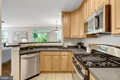13086 Marcey Creek Road #13086, Herndon, VA 20171 - Photo 11