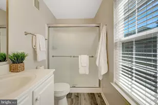 13086 Marcey Creek Rd, Herndon, VA 20171 - Photo 23