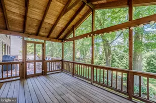 11910 Winstead Ln, Reston, VA 20194 - Photo 45