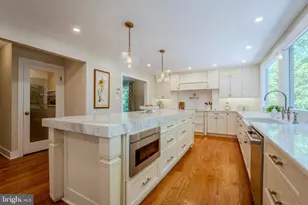 11910 Winstead Ln, Reston, VA 20194 - Photo 5