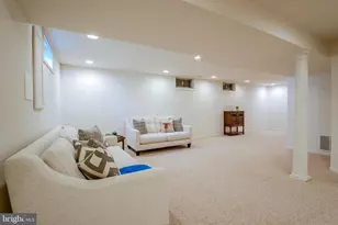 11910 Winstead Ln, Reston, VA 20194 - Photo 39