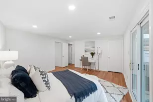 1686 Oaktree Ct, Reston, VA 20194 - Photo 17