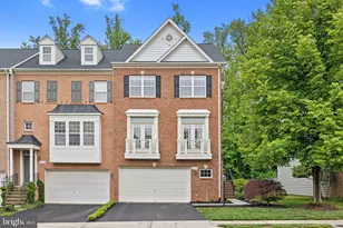 12654 Heron Ridge Dr, Fairfax, VA 22030 - Photo 1