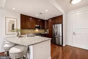 8220 Crestwood Heights Dr, McLean, VA 22102 - Photo 3