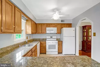 7363 Mallory Circle, Alexandria, VA 22315 - Photo 7