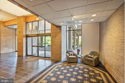 1800 Old Meadow Road #1204, McLean, VA 22102 - Photo 5