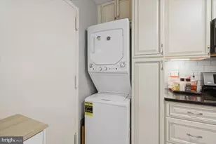 1800 Old Meadow Rd, McLean, VA 22102 - Photo 29