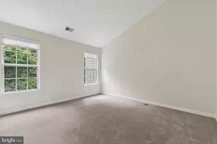 3009 Barden Oaks Ct, Oakton, VA 22124 - Photo 21