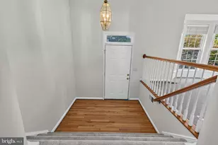 3009 Barden Oaks Ct, Oakton, VA 22124 - Photo 3
