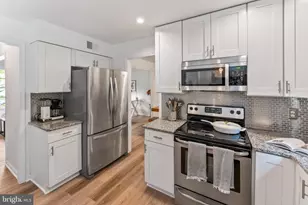 4863 Cove Rd, Fairfax, VA 22032 - Photo 21