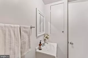 4863 Cove Rd, Fairfax, VA 22032 - Photo 29