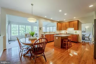 1355 Tunwell Stable Ct, Reston, VA 20194 - Photo 7