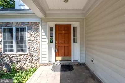 2202 Sarah Woods Court, Vienna, VA 22182 - Photo 3
