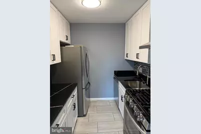2754 Hollywood Road #202, Falls Church, VA 22043 - Photo 11