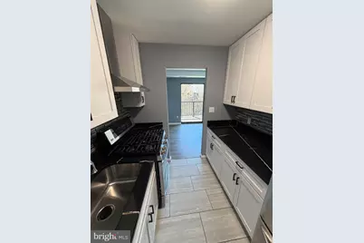 2754 Hollywood Road #202, Falls Church, VA 22043 - Photo 9