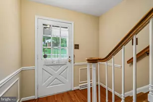 3709 Camelot Dr, Annandale, VA 22003 - Photo 5