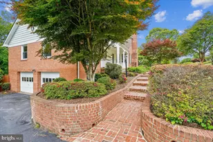 3709 Camelot Dr, Annandale, VA 22003 - Photo 51