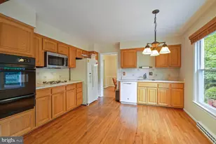 3709 Camelot Dr, Annandale, VA 22003 - Photo 11