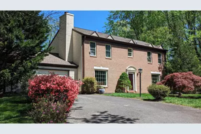 1835 Batten Hollow Road, Vienna, VA 22182 - Photo 1