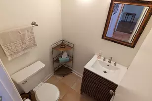 1835 Batten Hollow Rd, Vienna, VA 22182 - Photo 21