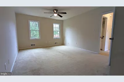 1835 Batten Hollow Road, Vienna, VA 22182 - Photo 37