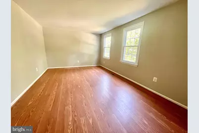 5035 Kenerson Drive, Fairfax, VA 22032 - Photo 5