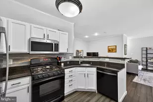 1708 Lake Shore Crest Dr, Reston, VA 20190 - Photo 25