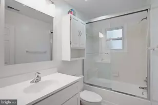 7558 Park Ln, Annandale, VA 22003 - Photo 39