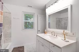 7558 Park Ln, Annandale, VA 22003 - Photo 35