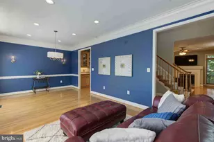 4175 Lower Park Dr, Fairfax, VA 22030 - Photo 5