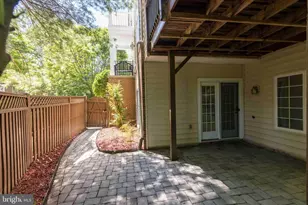 4175 Lower Park Dr, Fairfax, VA 22030 - Photo 35