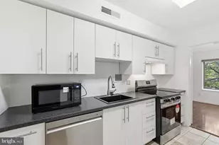 3101 S Manchester St, Falls Church, VA 22044 - Photo 5