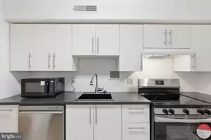 3101 S Manchester St, Falls Church, VA 22044 - Photo 7